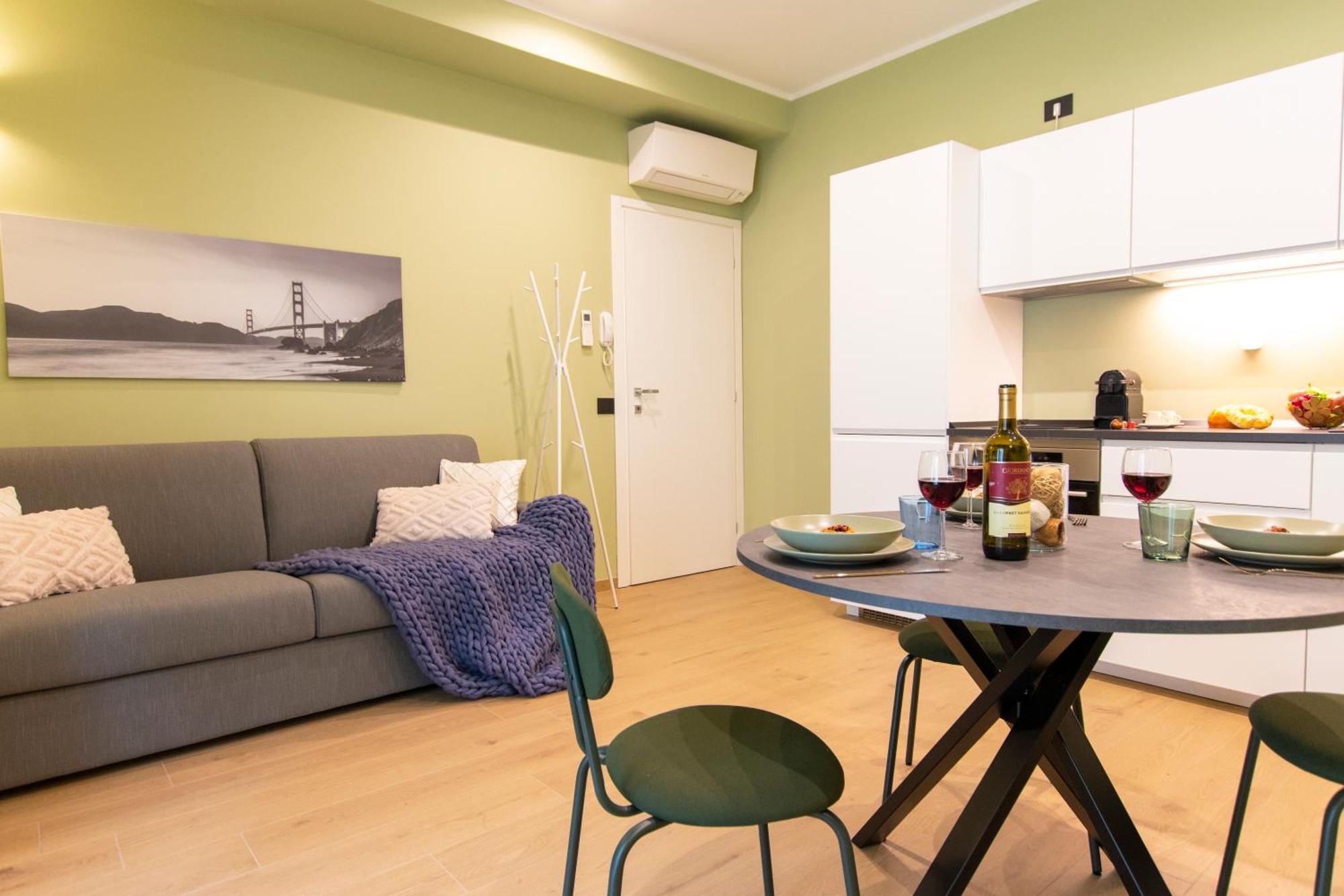 Ihost Luxury -free Parking- Plana 6 Apartment